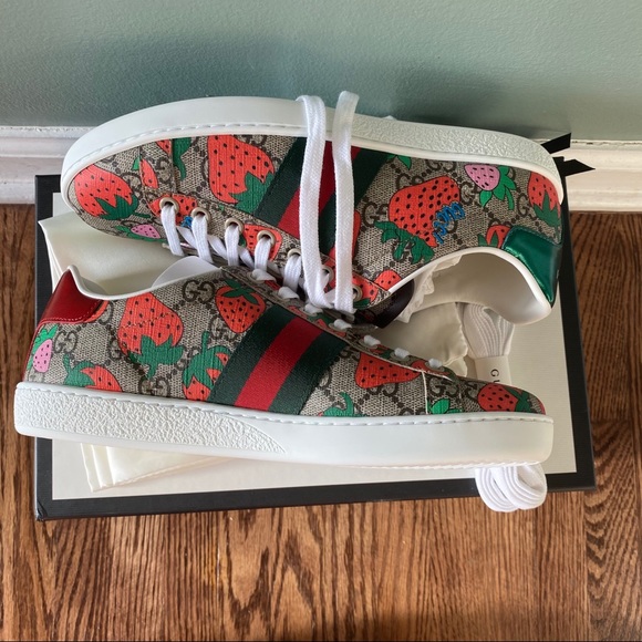 SOLD - Picture 5 of 10